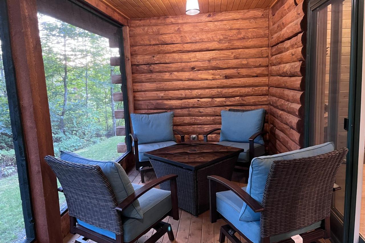 Blackbear Log Cabin Morrisville Exterior photo